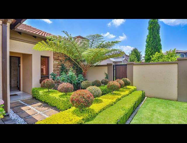 3 BEDROOM HOUSE FOR SALE IN MIDLANDS ESTATE